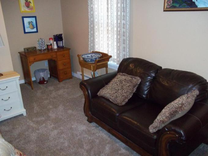 Walden Tin Brook Bed & Breakfast חדר תמונה